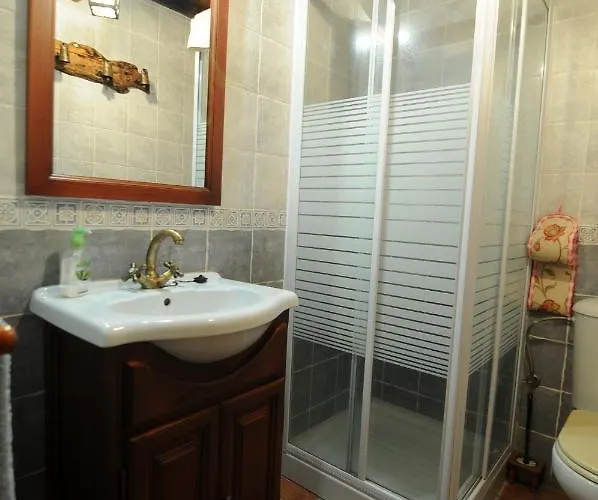 منزل ريفي La Resbalina