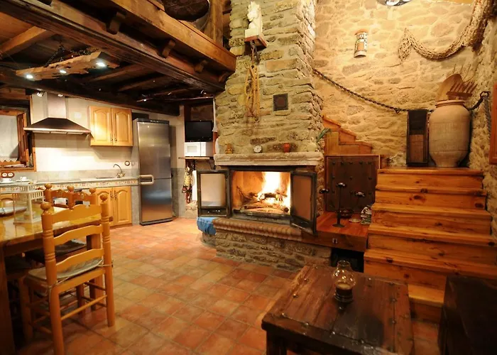 منزل ريفي La Resbalina