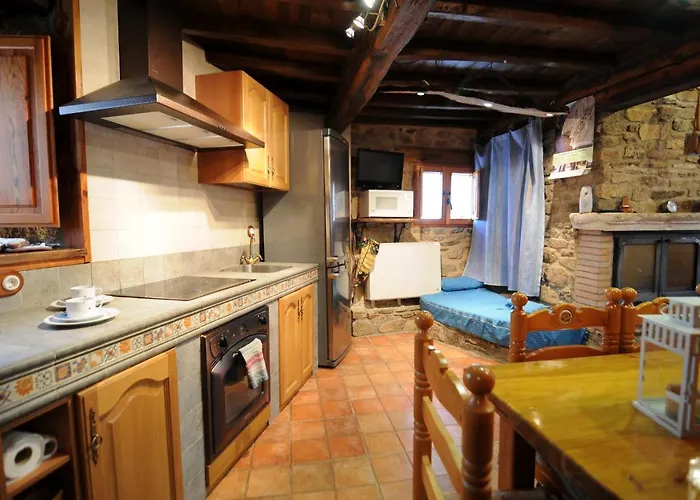 منزل ريفي La Resbalina Cabeza del Caballo